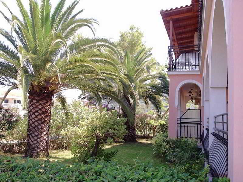 Eleni'S Garden & Castello Suites Αλυκανάς Εξωτερικό φωτογραφία
